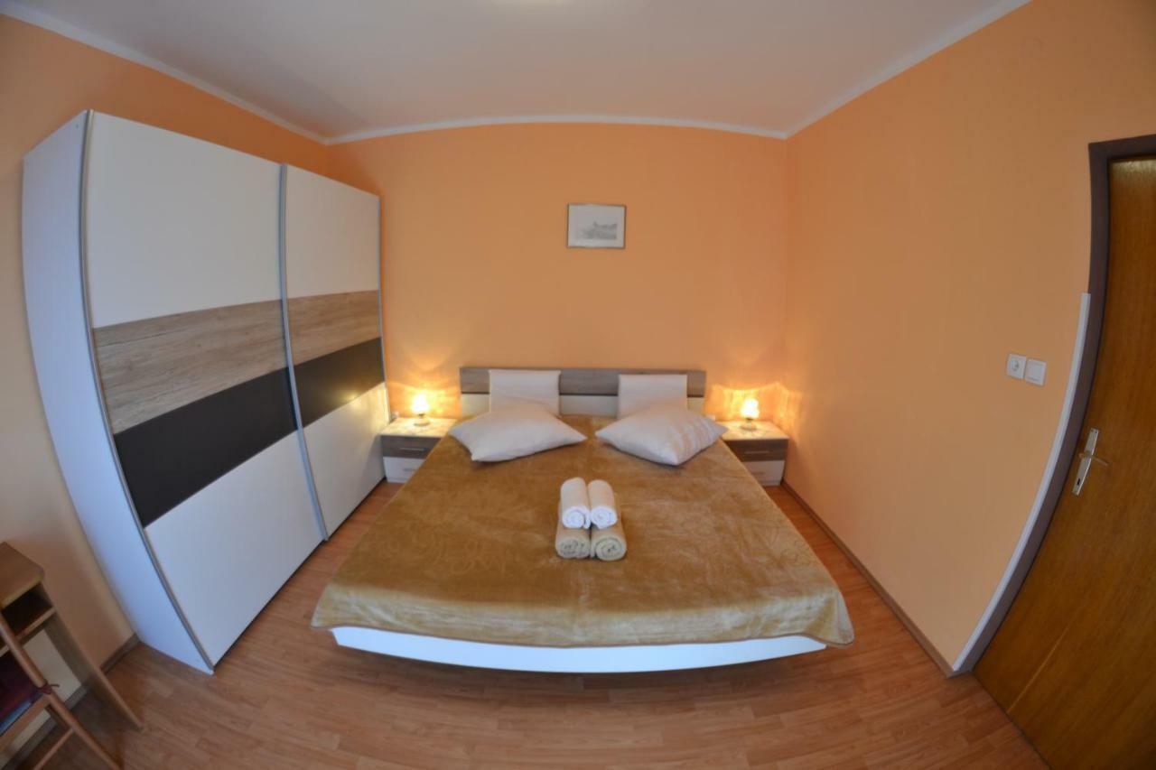 Apartman Jadranka Palit Buitenkant foto