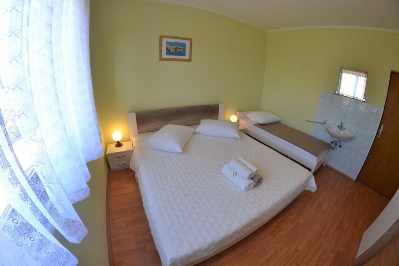 Apartman Jadranka Palit Buitenkant foto