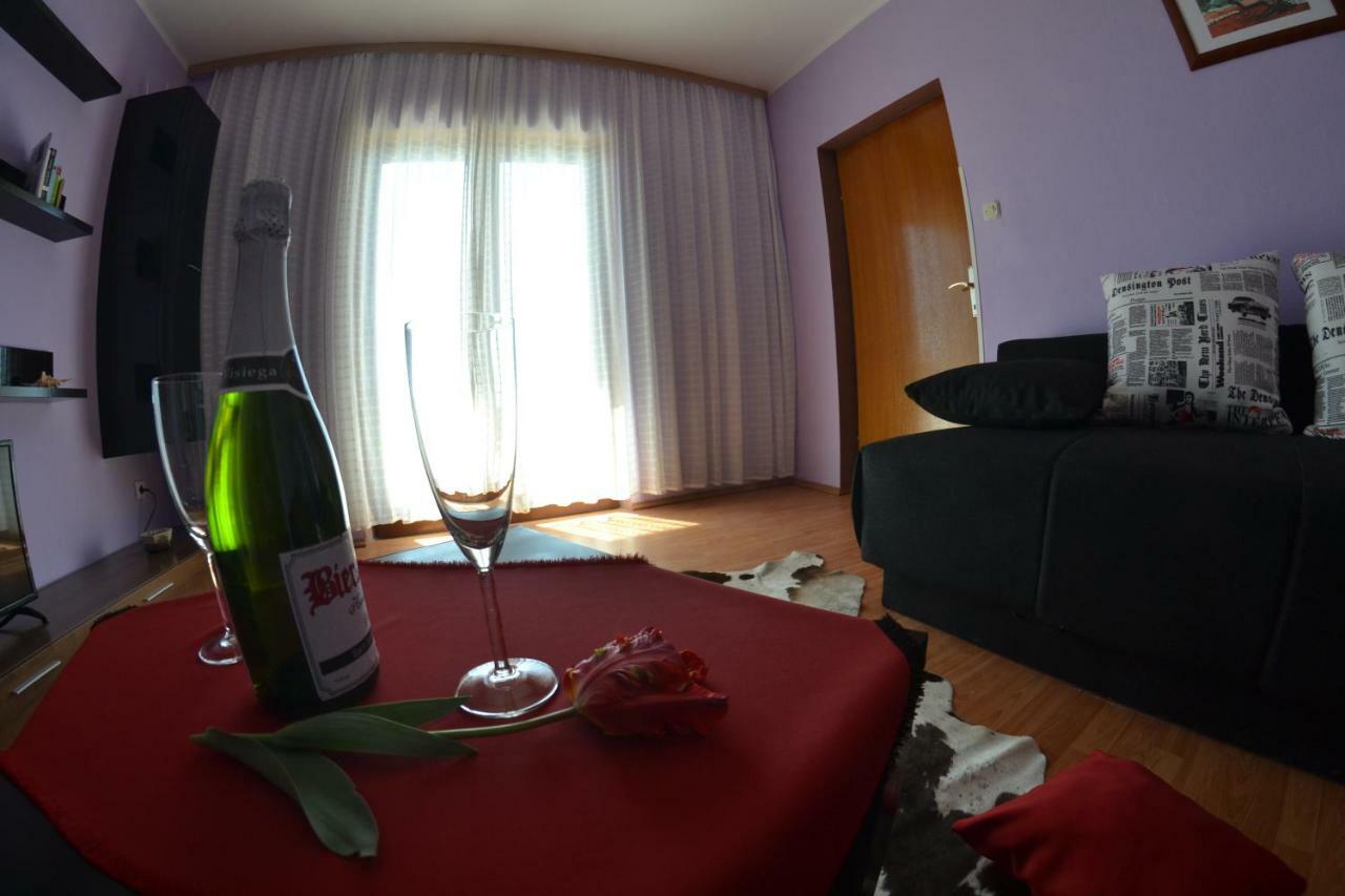 Apartman Jadranka Palit Buitenkant foto
